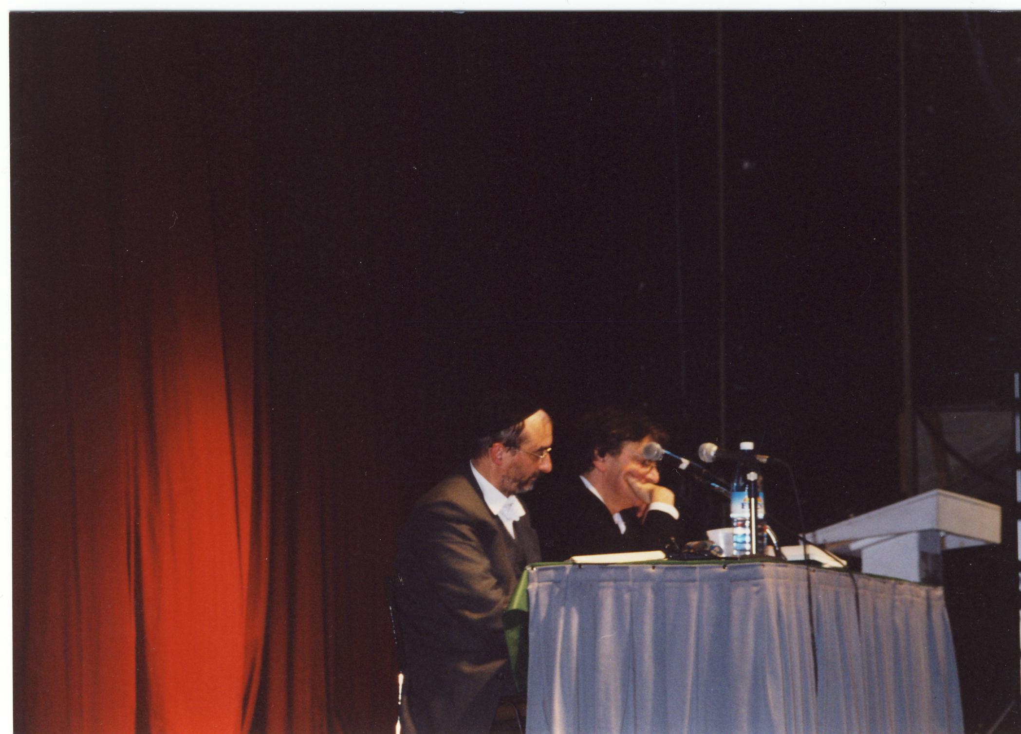 Benny Lévy et Alain Finkielkraut, Jérusalem, février 2002